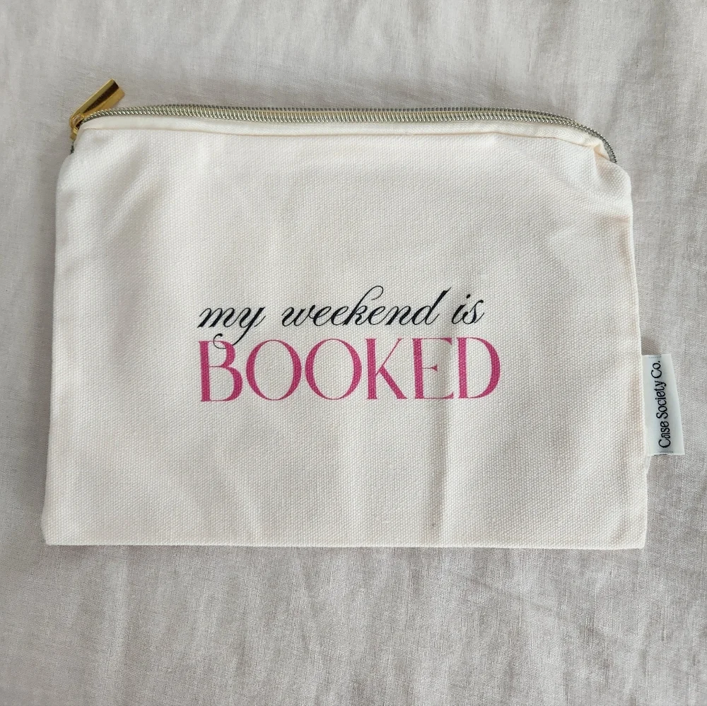 Case Society Co. - Chapter Checks Kindle Case - Picture 5 of 5